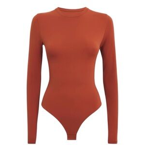 NWOT SKIMS Fits Everybody Rust Long Sleeve bodysuit